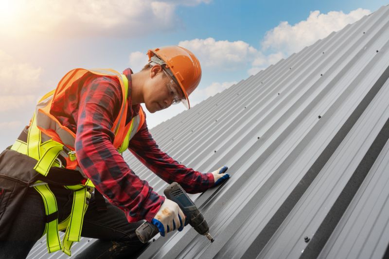 How Metal Roof Repair Extends The Life Of Your Roofing System